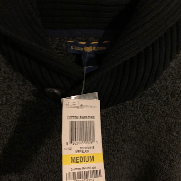 Sweater with nice fancy collar design - Picture 3 of 3